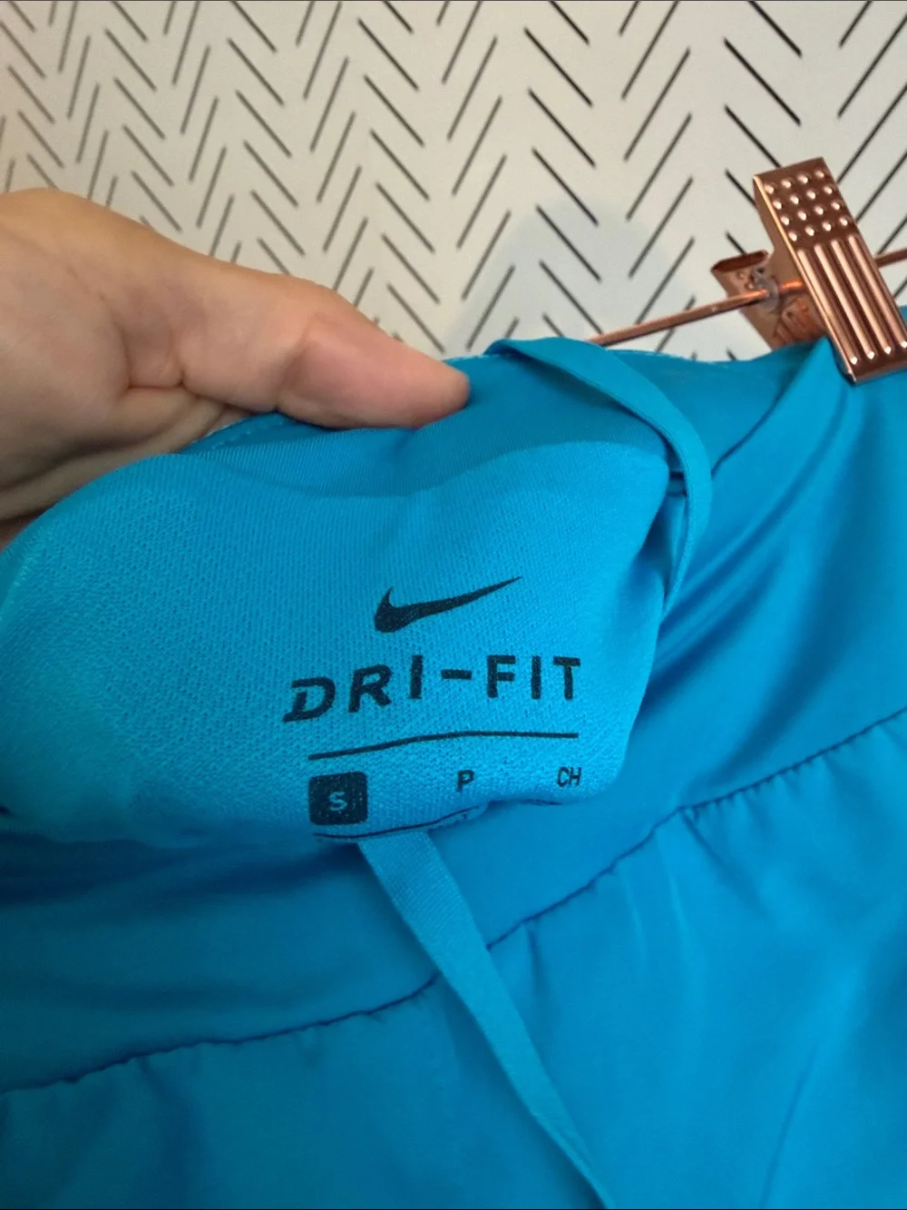 Lot of 4 Nike Women's Athletic Shorts Bundle - Black, Coral Pink, Teal, Navy